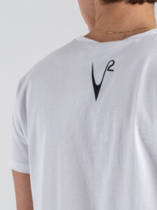 V2 T-shirt basica con taschino fantasia fiori TUBIT10 Bianca (6)