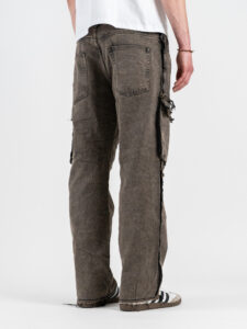 Coordinato over in cotone slavato giubbino in jeans sfrangiato + Jeans sfrangiati con tasconi 8195 Nero (11)