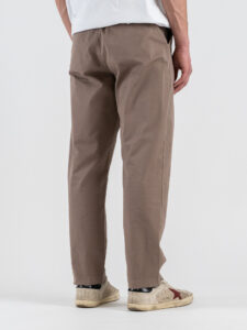 ESTASI Pantalone loose fit in cotone con elastico in vita BAGGIO EST Fango (5)