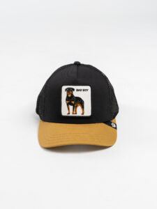GOORIN BROS Cappellino nero con visiera senape e patch in pelle bianca stampa cane BAD BOY (1)