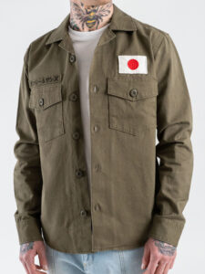 ONLY&SONS Giacchetta over con pacht sul davanti e stampa japan sul retro ALBERTO 22038571 Dusty Olive (2)
