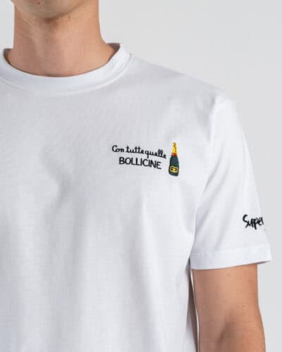 SUPERCULTURE T-shirt regular in cotone con ricamo lato cuore "CON TUTTE QUELLE BOLLICINE" A1875 Bianca