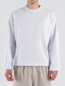 T-shirt over croppata in cotone con manica lunga SATURNO Bianca (2)