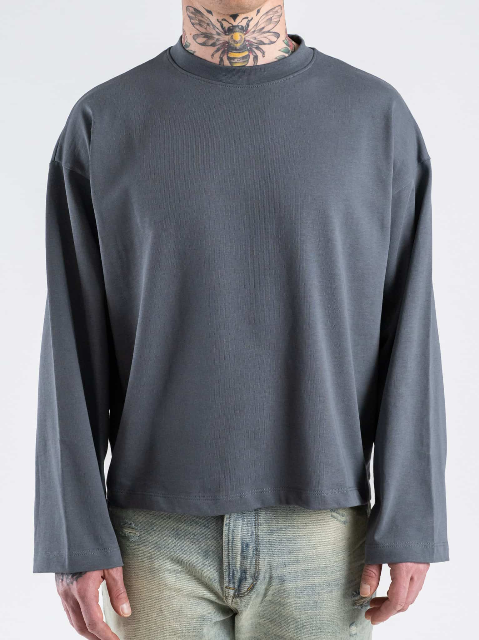 T-shirt over croppata in cotone con manica lunga SATURNO Piombo