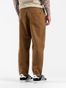 TELAMIRA Pantalone carrot fit in cotone con coulisse in vita e cordino TEL010 Tabacco (5)