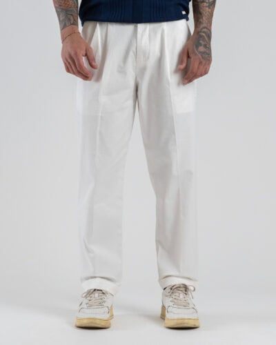 TELAMIRA Pantalone carrot fit in cotone con pences BTP064 Panna