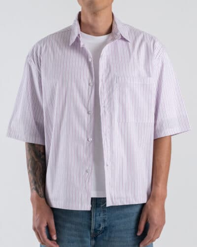 Camicia boxy fit a righe sottili, con taschino a mezza manica 7815 Pink