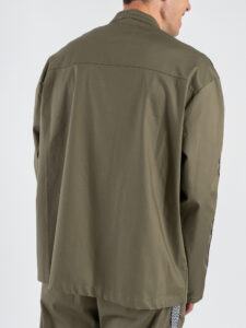 Coordinato over con Camicia stile adidas + Pantalone loose con coulisse MANDARIN Verde (5)
