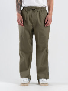 Coordinato over con Camicia stile adidas + Pantalone loose con coulisse MANDARIN Verde (6)