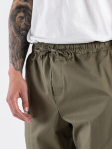 Coordinato over con Camicia stile adidas + Pantalone loose con coulisse MANDARIN Verde (9)