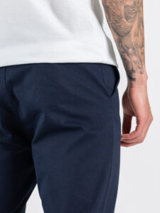 ESTASI Pantalone chino leggero con pinces ed elastico in vita BECKHAM EST Blu (6)