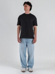 ESTASI T-shirt regular in cotone con spalla scesa SOLE Piombo (1)
