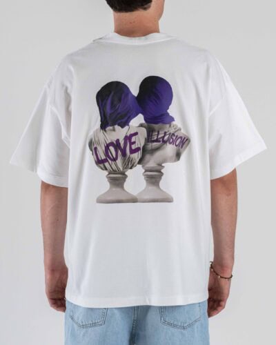 INDEPENDENT REPUBLIC T-shirt boxy fit con stampa LOVE ILLUSION Bianca