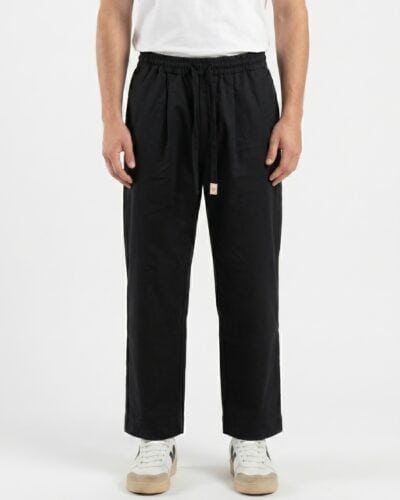 NUSA Pantalone relax con pences e coulisse in vita Black