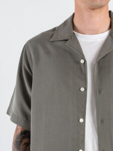 ONLY&SONS Camicia regular a MM con collo bowling PERU 22036397 Castor Grey (3)