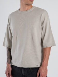 T-shirt boxy fit in maglia con rotture ai bordi 86009 Ston Grey (5)