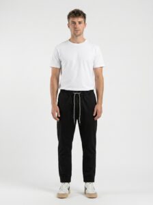 TELAMIRA Pantalone carrot fit in cotone con coulisse in vita e cordino TEL010 Nero (4)