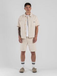 ONLY&SONS Camicia boxy fit da coordinato a MM con bottoni e tasconi frontali ZEALAND 22038346 Ecrù (1)