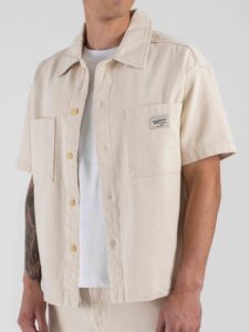 ONLY&SONS Camicia boxy fit da coordinato a MM con bottoni e tasconi frontali ZEALAND 22038346 Ecrù (4)