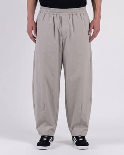 ESTASI Pantalone balloon con coulisse in cotone leggero KVARA Fango