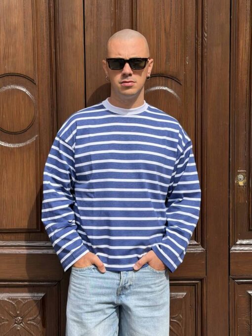 ESTASI T shirt over croppata in cotone con manica lunga rigata SATURNO Blu 5 scaled e1790339374643 ESTASI T-shirt regular croppata in cotone con manica lunga rigata SATURNO RIG Blu